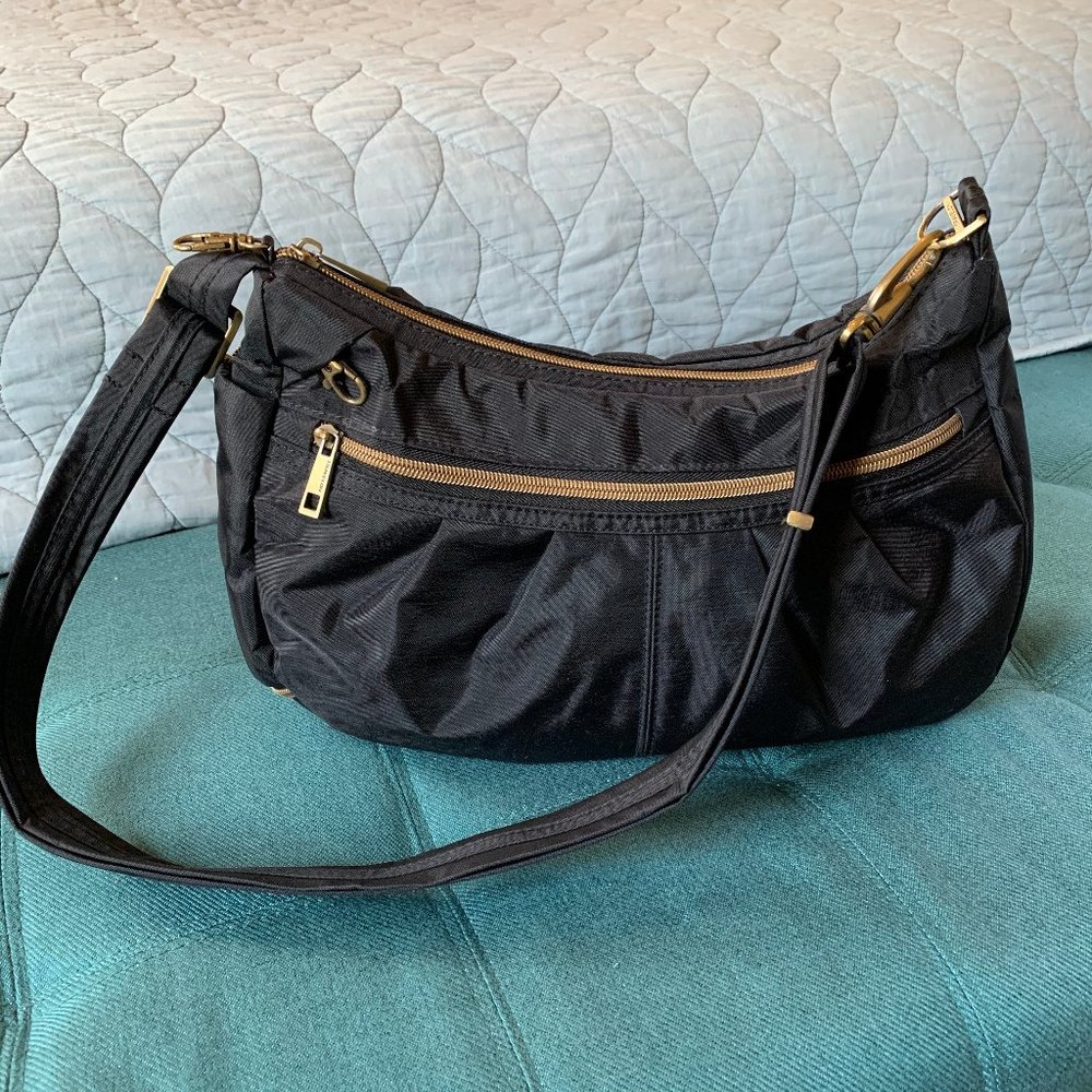 Travelon Black Anti-Theft Crossbody + Shoulder Bag